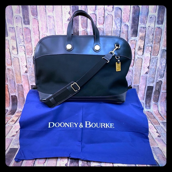 Dooney & Bourke Handbags - AUTH Dooney & Bourke Travel Weekend Cabriolet Bag